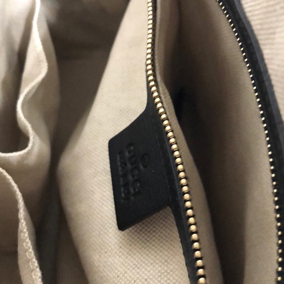 Gucci Black Patent Leather Dome Handbag - Picture 7 of 7